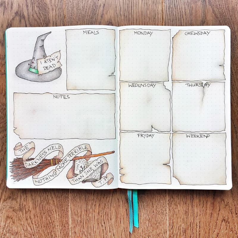 Halloween bullet journal theme for October, weekly spread and layout by @hhbujo